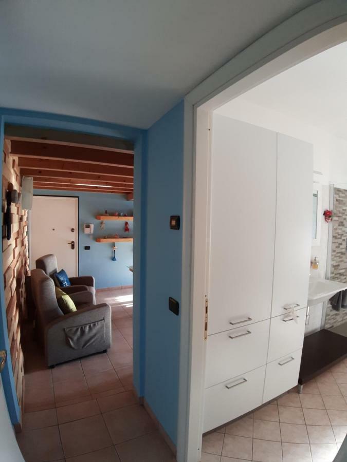Appartement Ca' De' Mumi à Luino Extérieur photo