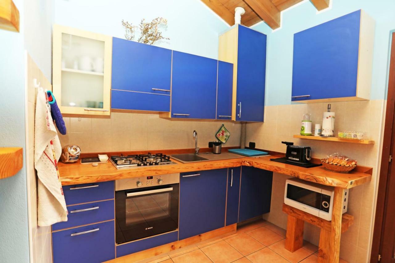 Appartement Ca' De' Mumi à Luino Extérieur photo