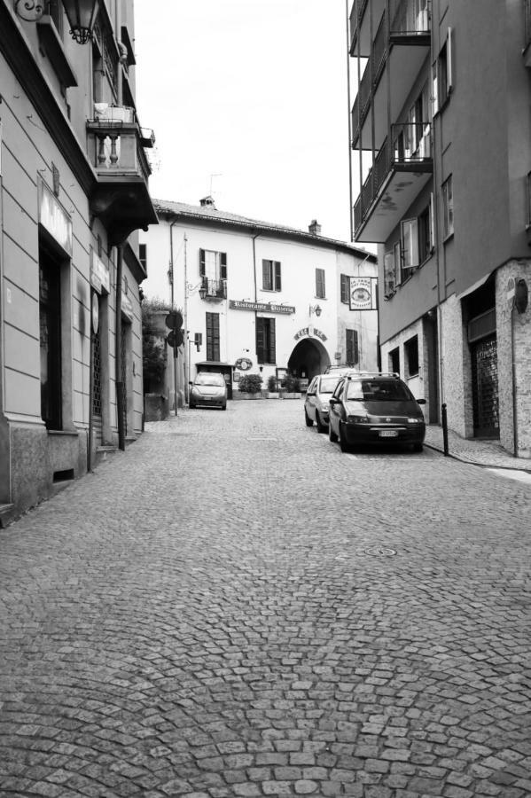 Appartement Ca' De' Mumi à Luino Extérieur photo